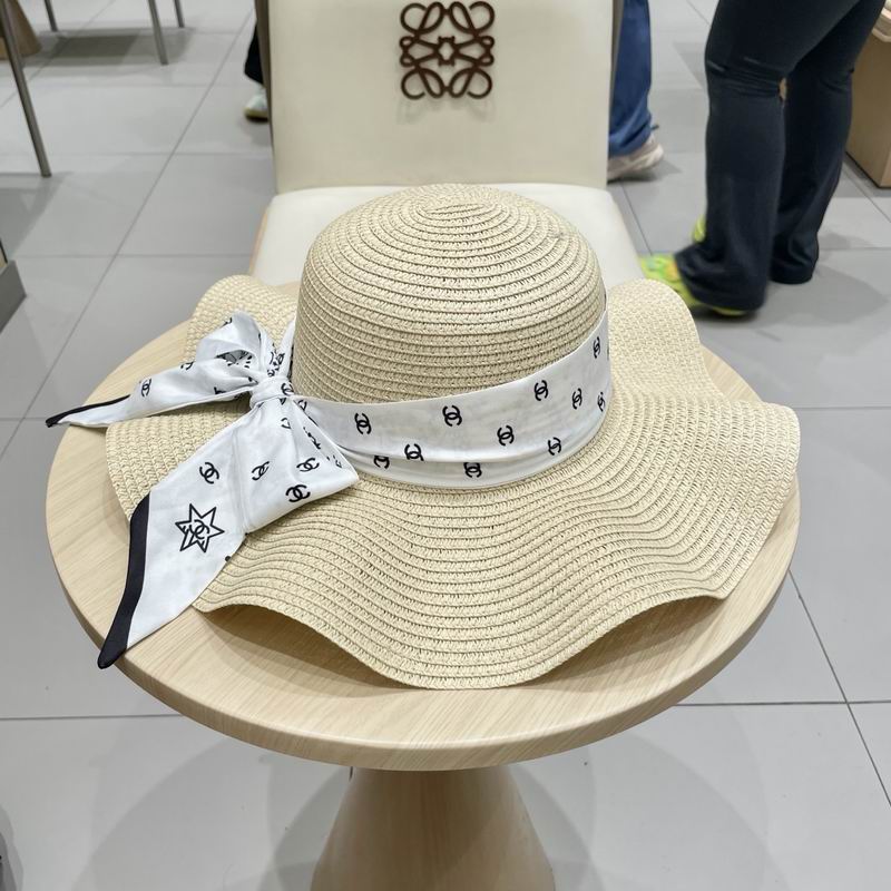 Chanel top hat (208)