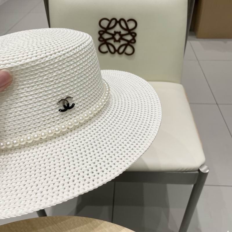 Chanel top hat (251)