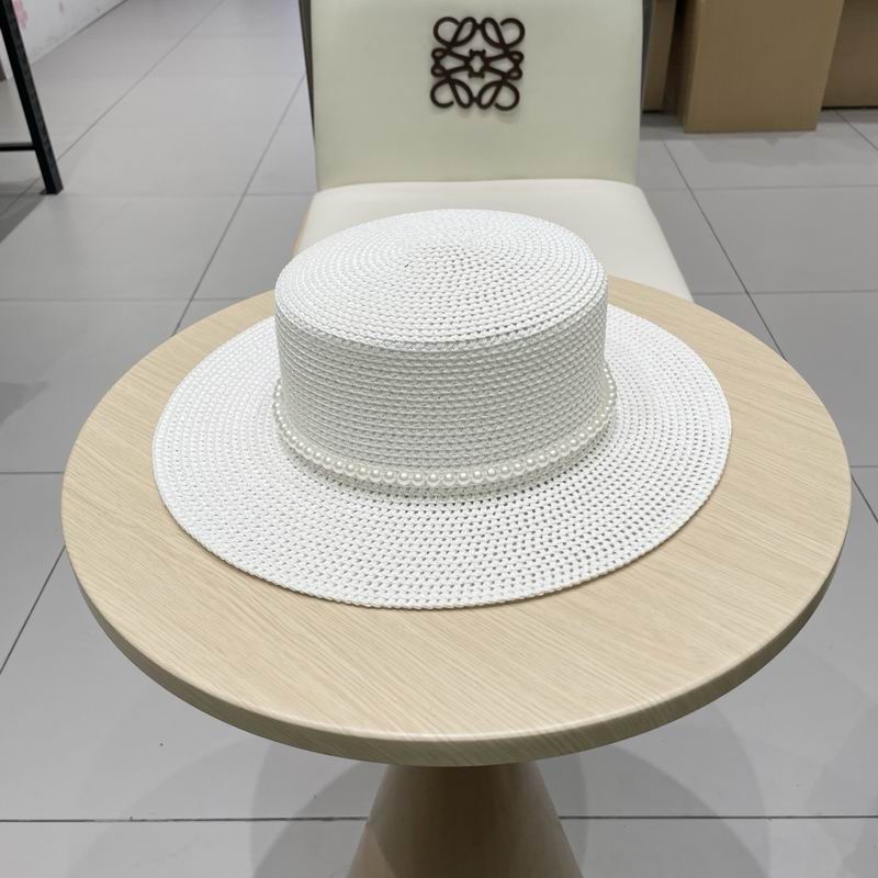 Chanel top hat (252)