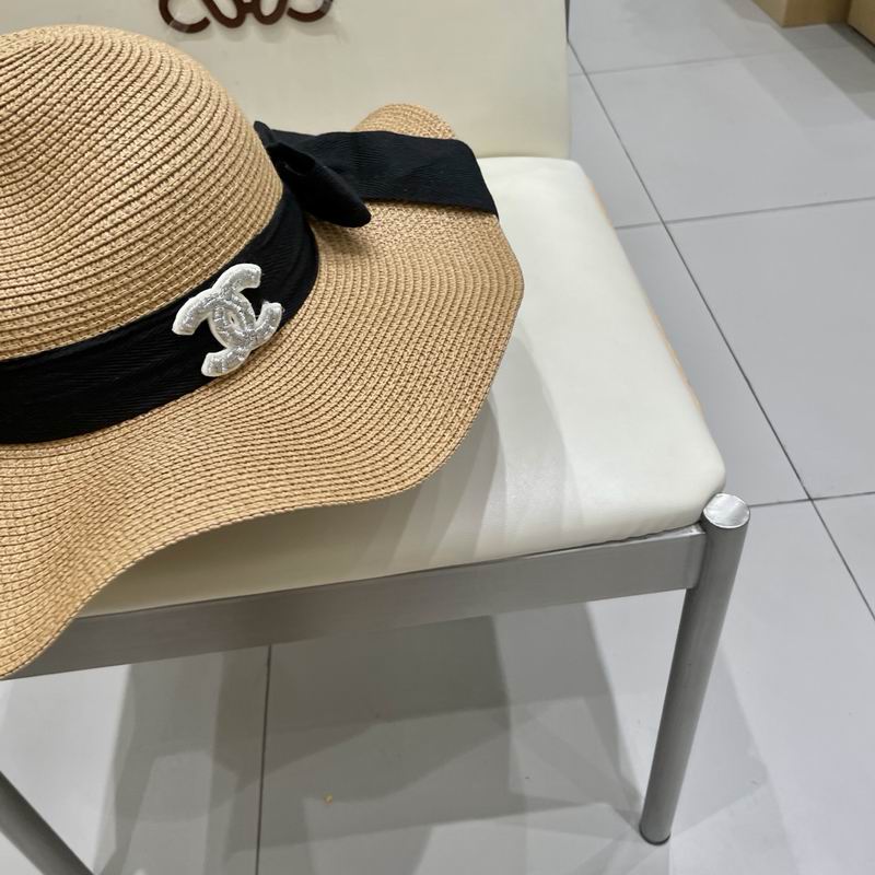 Chanel top hat (290)