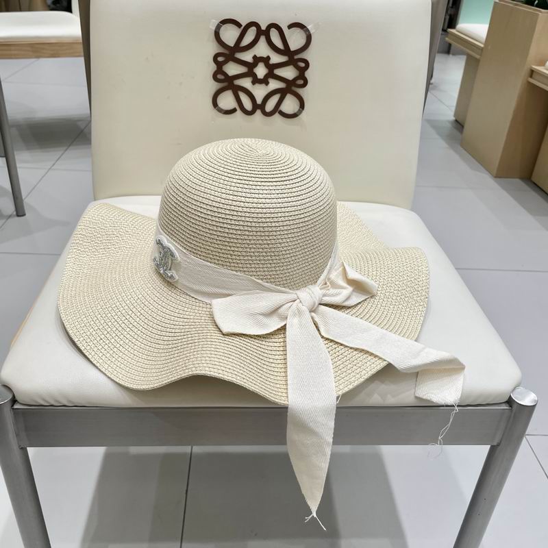 Chanel top hat (301)