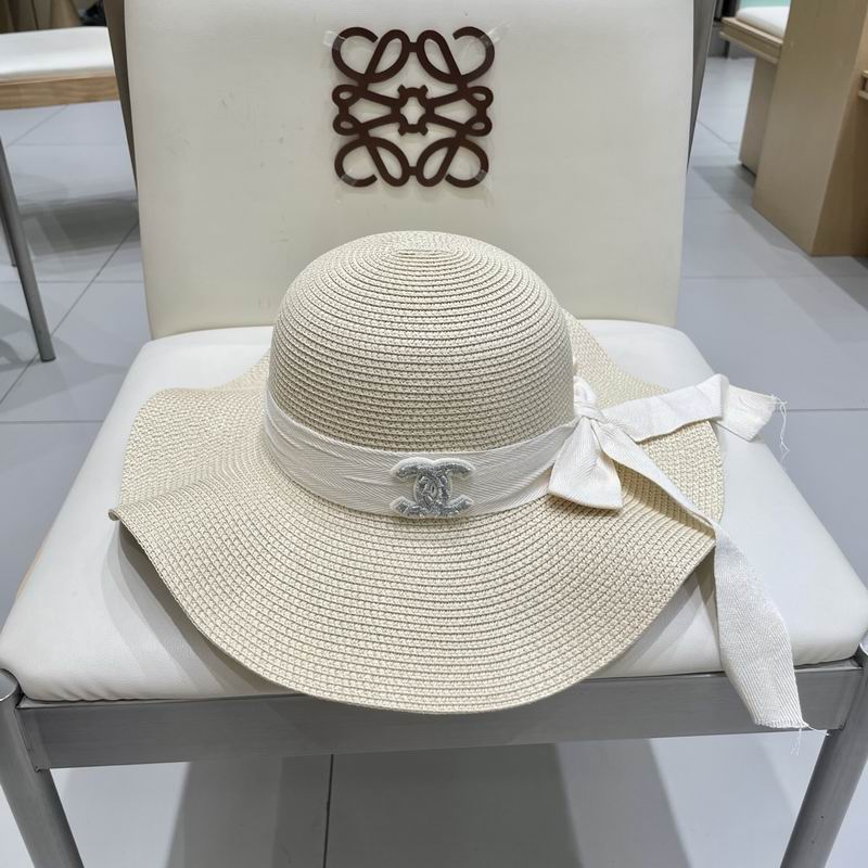 Chanel top hat (302)