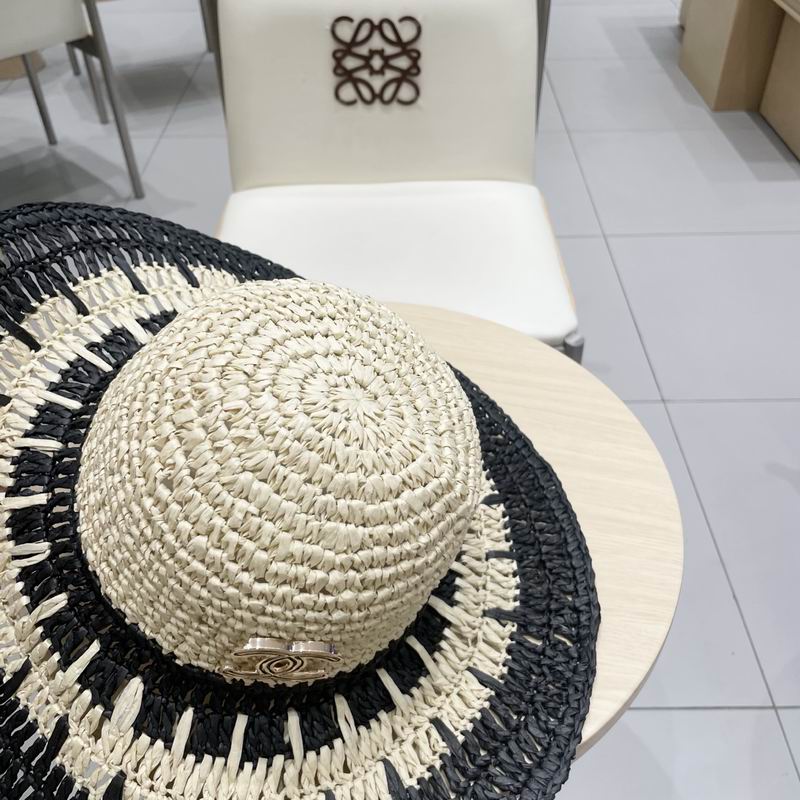 Chanel top hat (308)