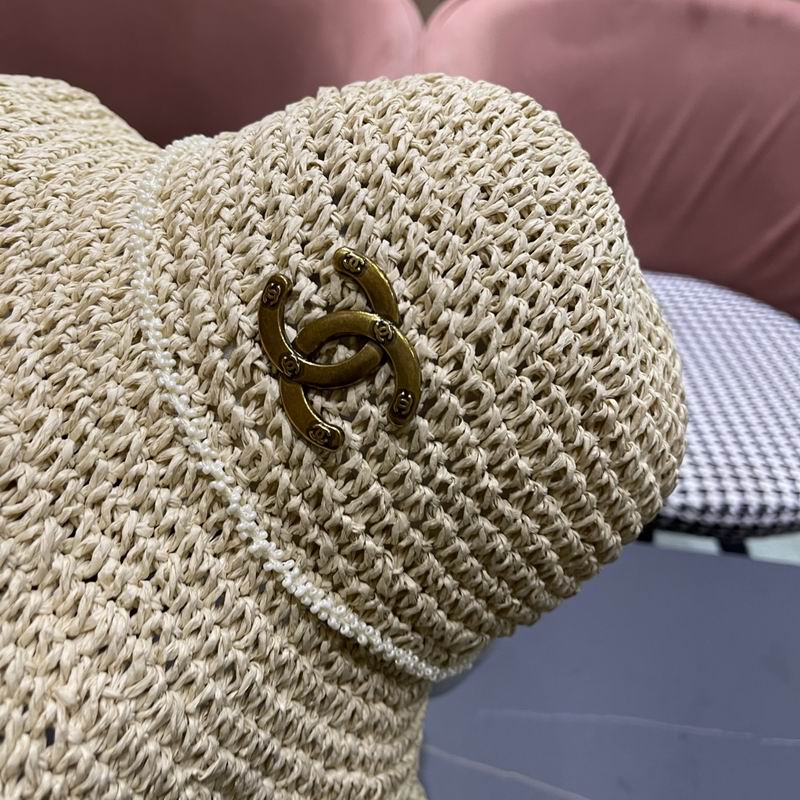 Chanel top hat (375)