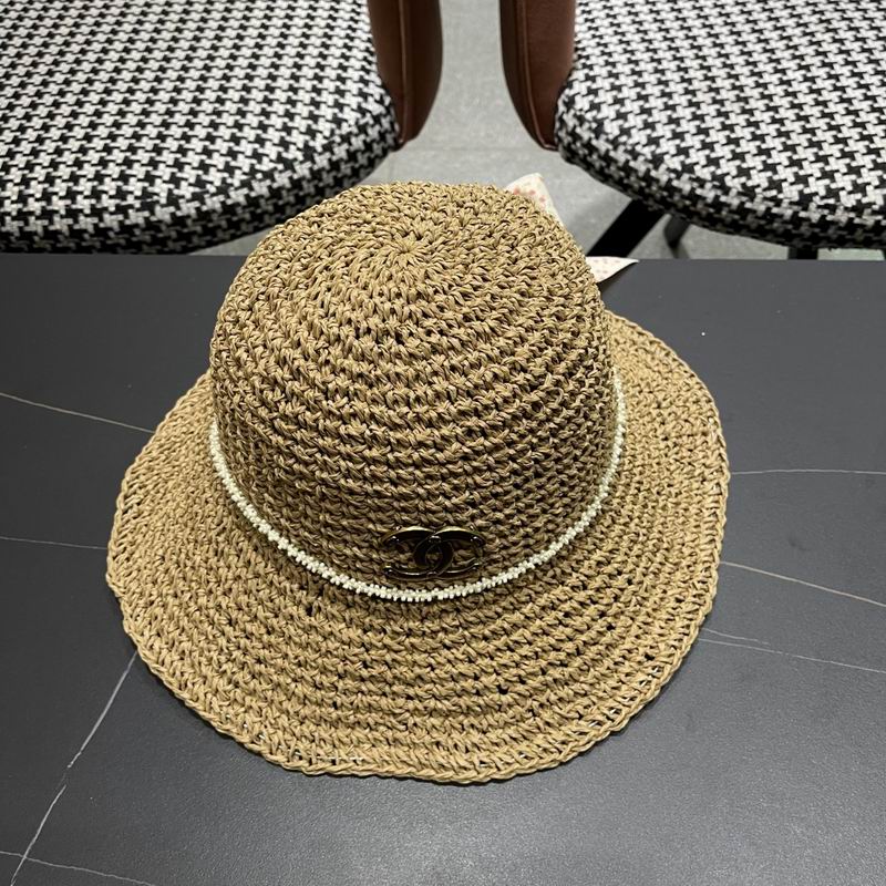 Chanel top hat (390)