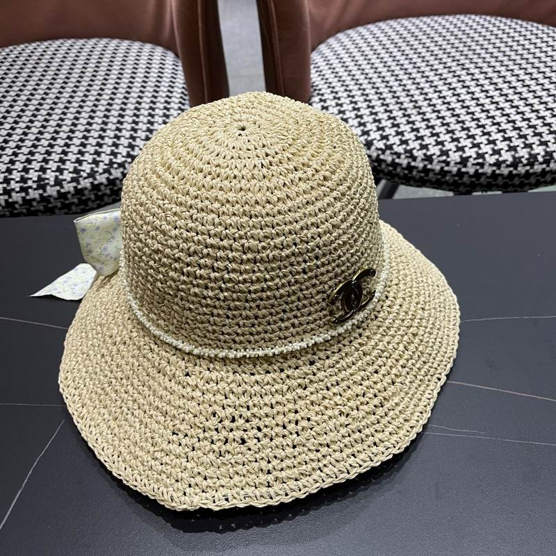 Chanel top hat (401)