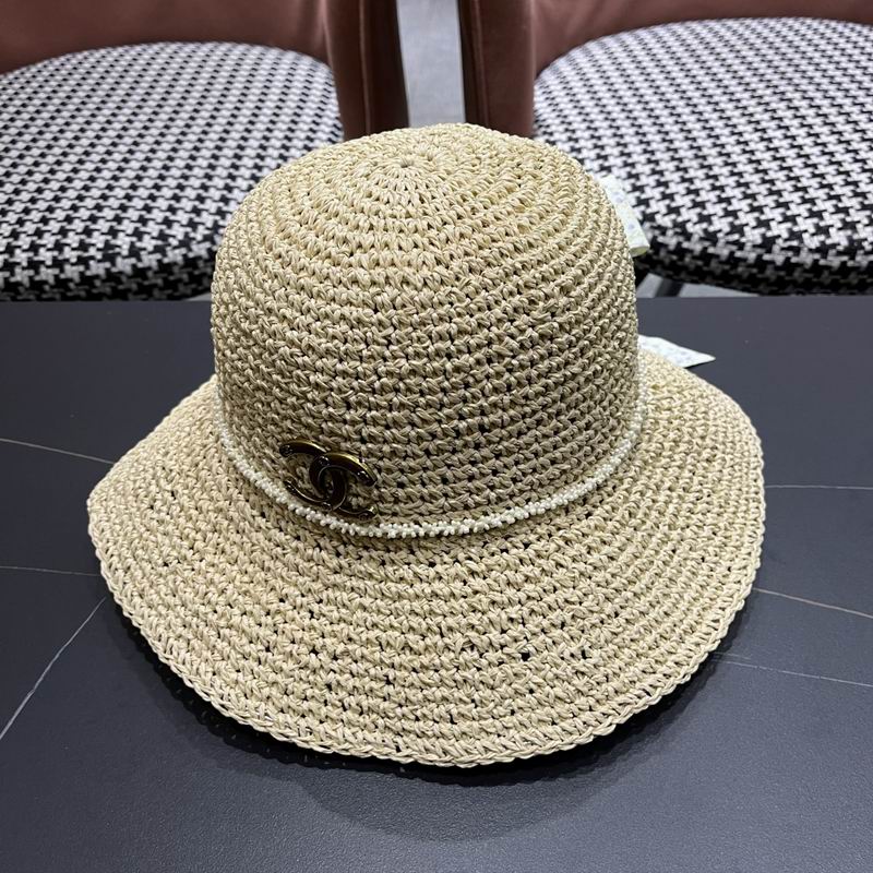 Chanel top hat (402)