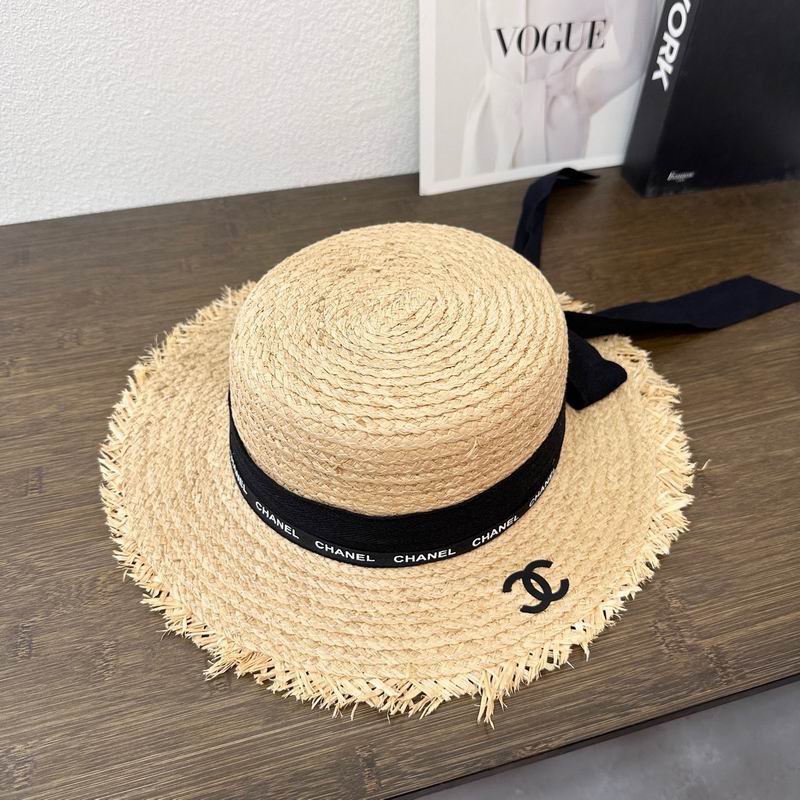 Chanel top hat (403)