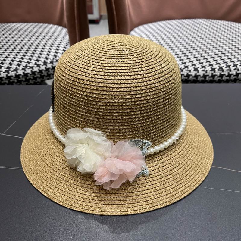 Chanel top hat (410)