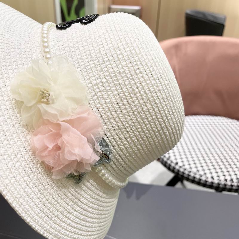 Chanel top hat (427)