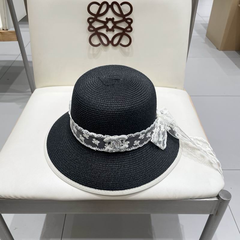 Chanel top hat (504)