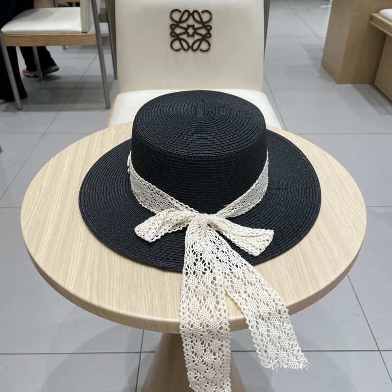 Chanel top hat (512)