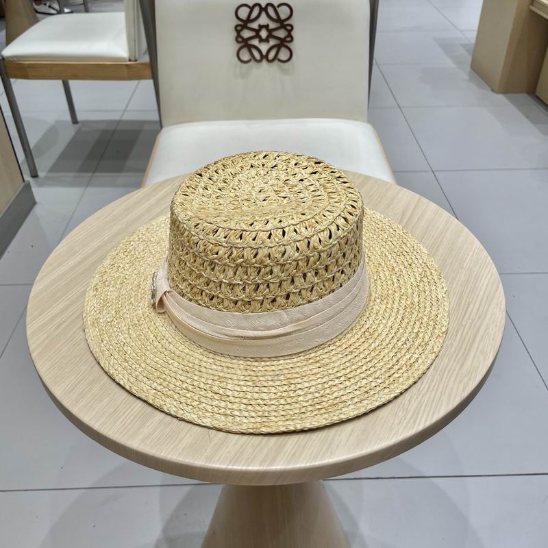 Chanel top hat (554)