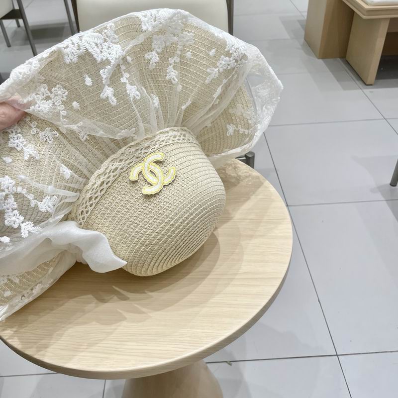 Chanel top hat (585)