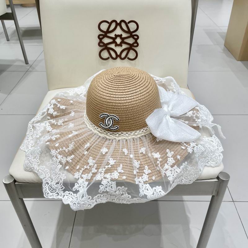 Chanel top hat (594)