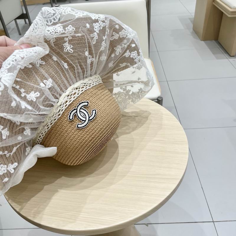 Chanel top hat (595)