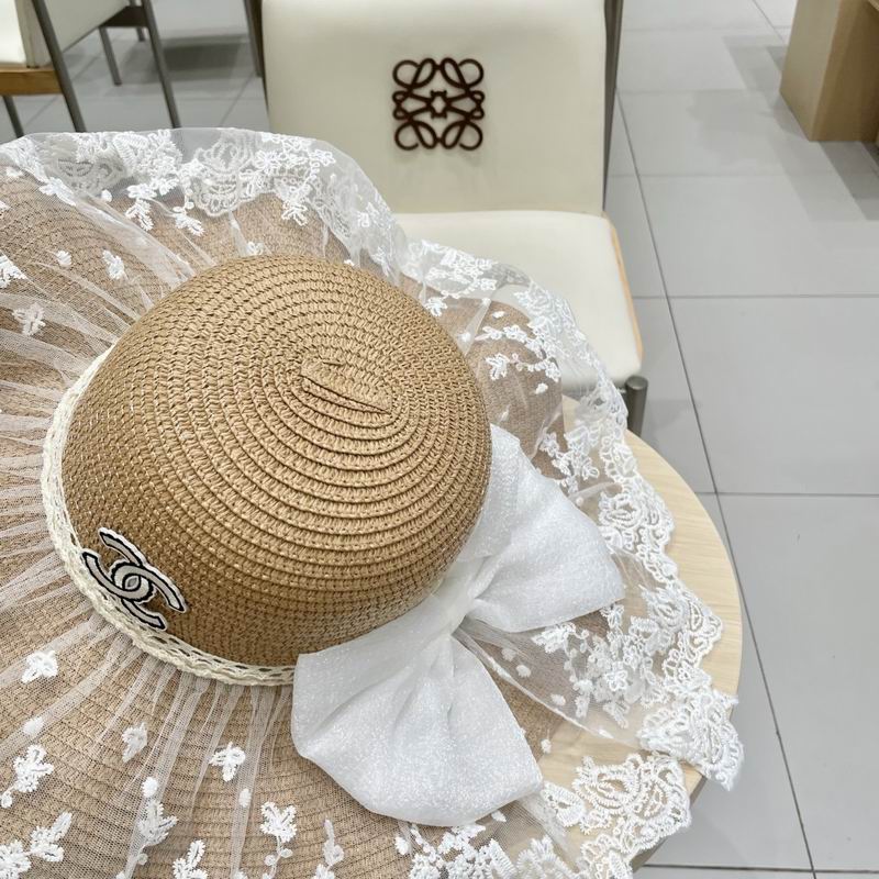 Chanel top hat (596)