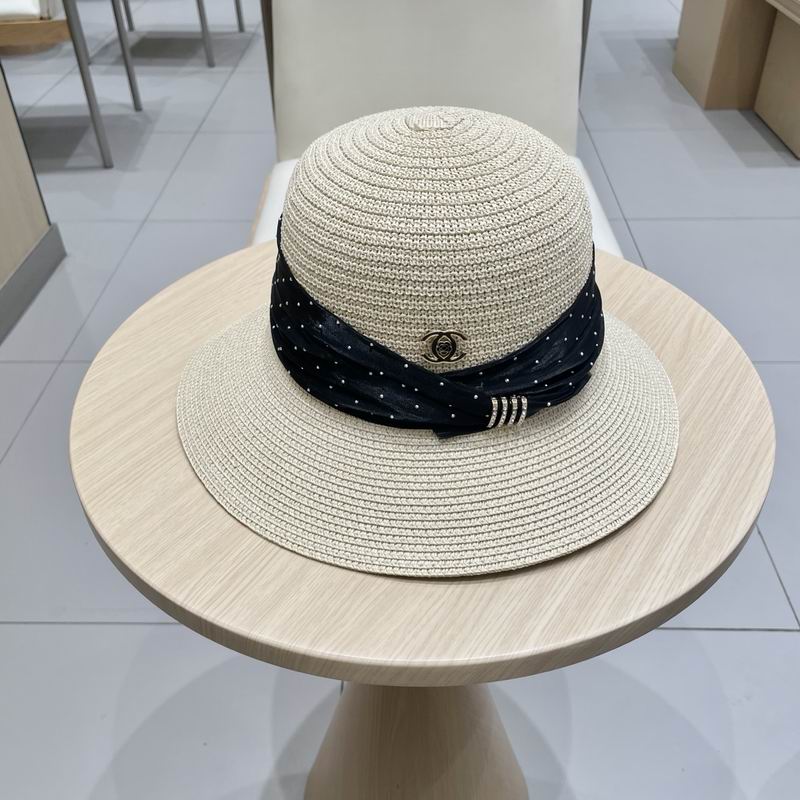 Chanel top hat (60)