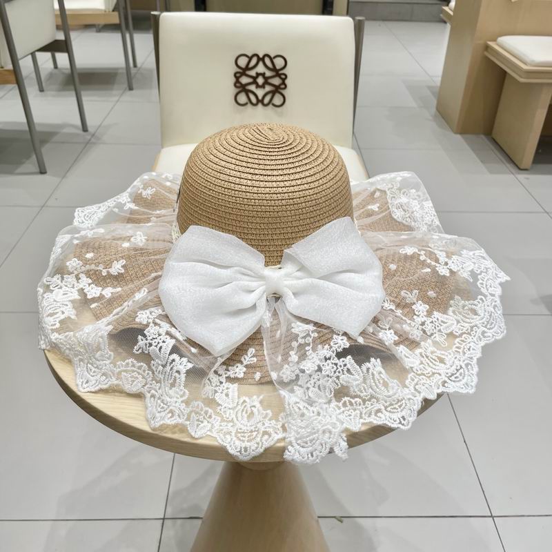 Chanel top hat (600)