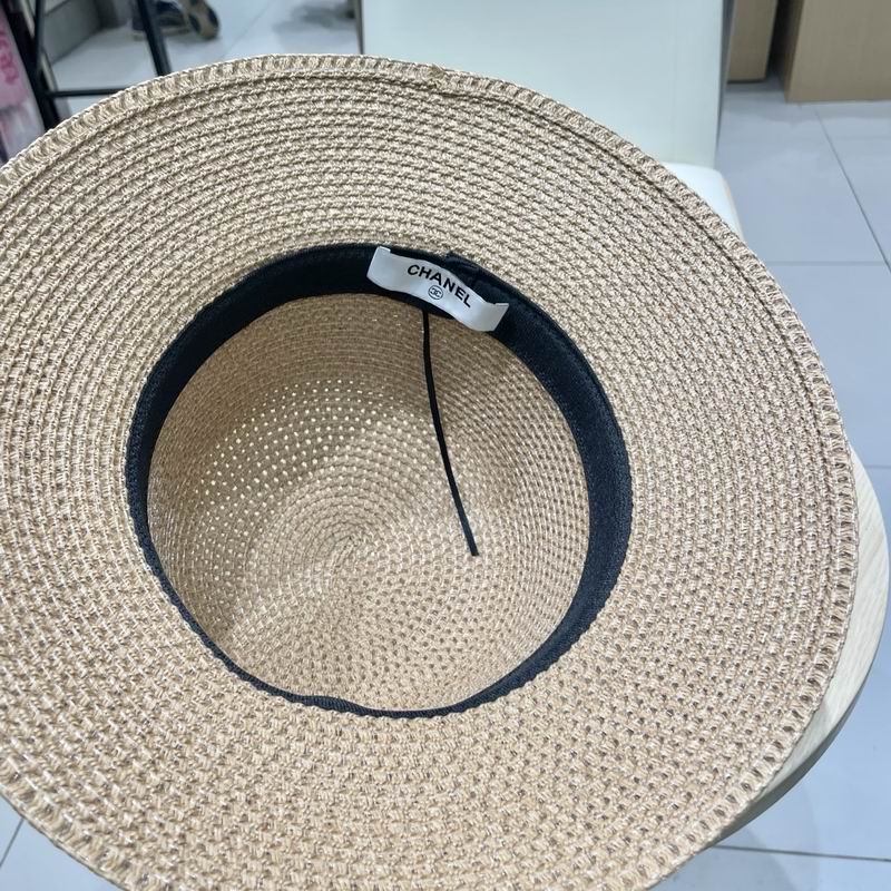 Chanel top hat (638)