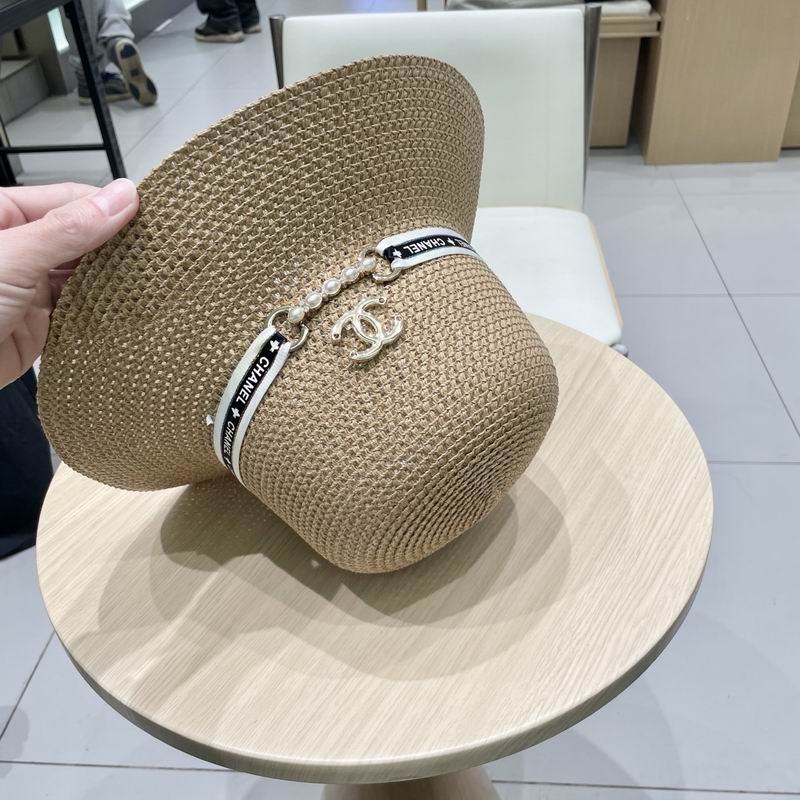 Chanel top hat (643)
