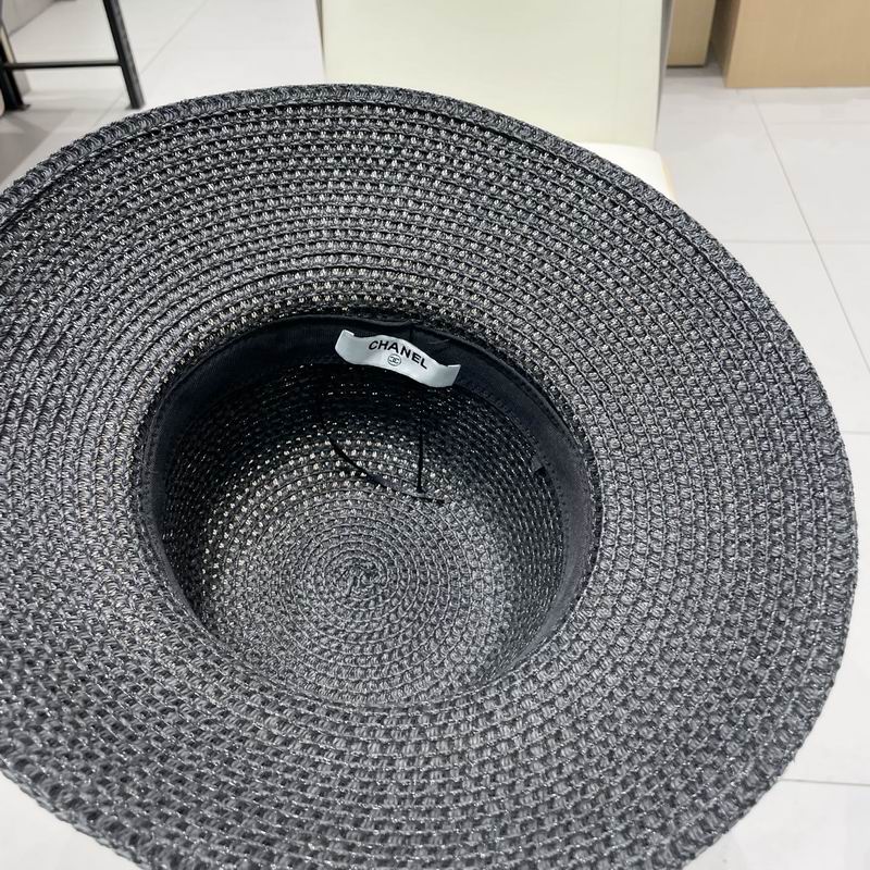 Chanel top hat (654)