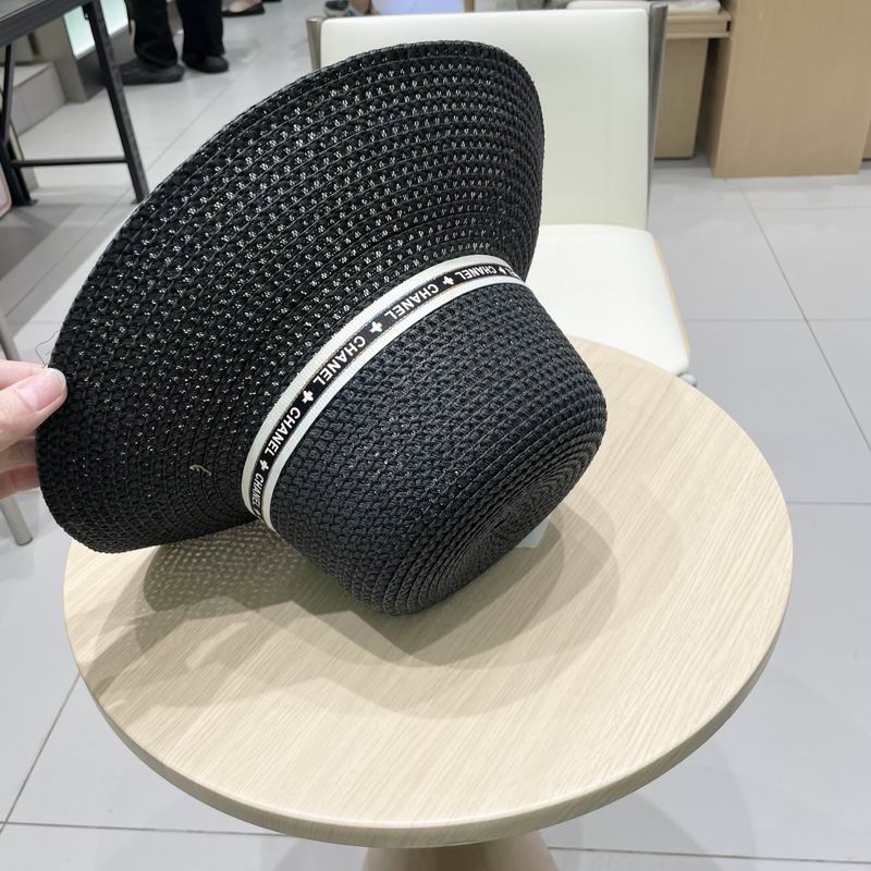 Chanel top hat (657)