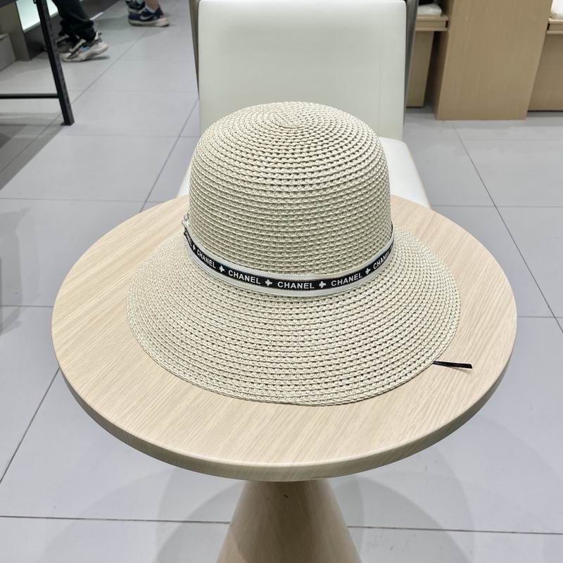 Chanel top hat (670)