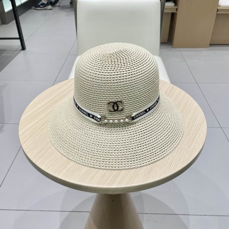 Chanel top hat (671)