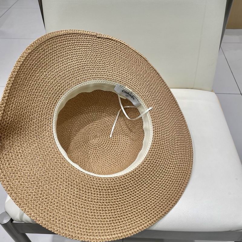 Chanel top hat (672)