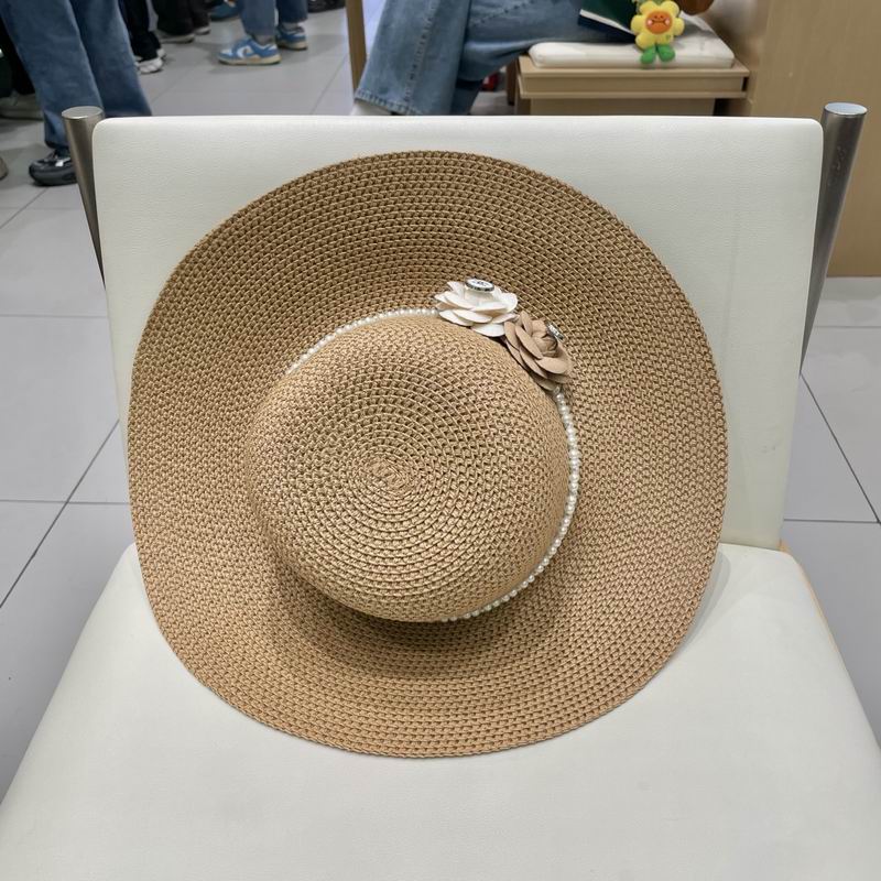 Chanel top hat (673)