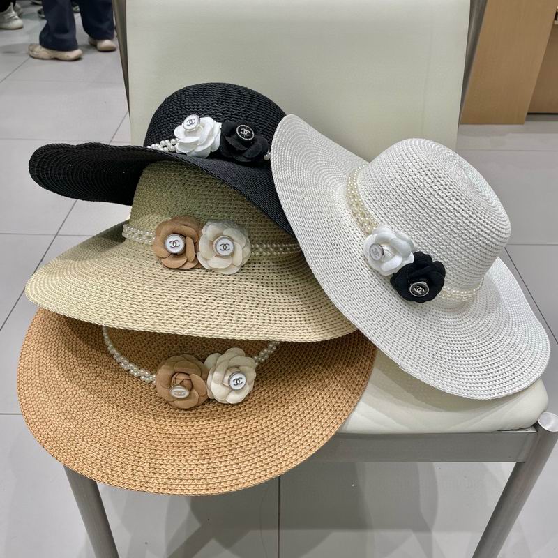 Chanel top hat (676)