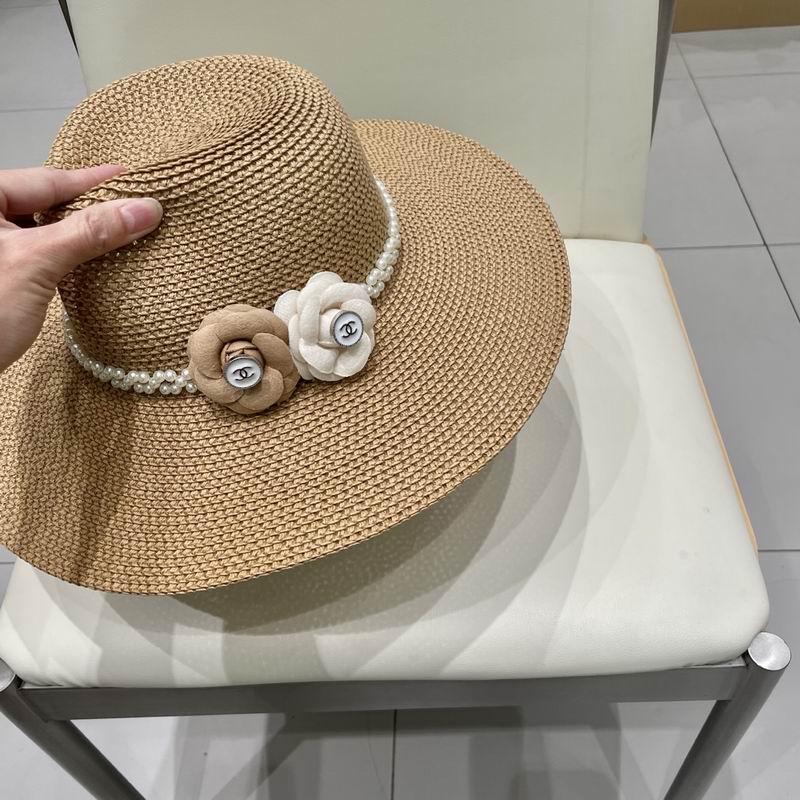 Chanel top hat (677)