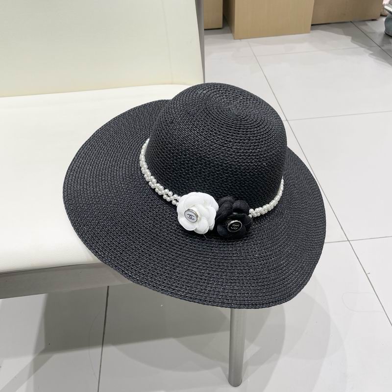 Chanel top hat (704)