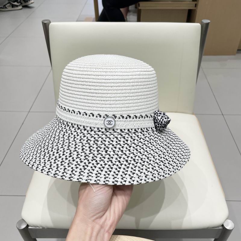 Chanel top hat (712)