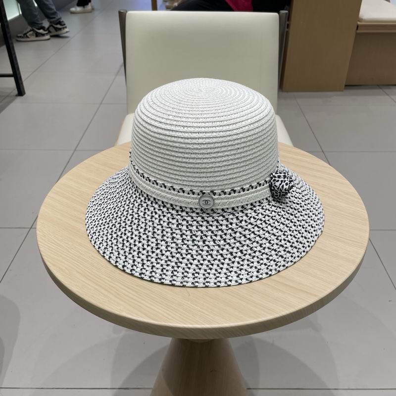 Chanel top hat (717)