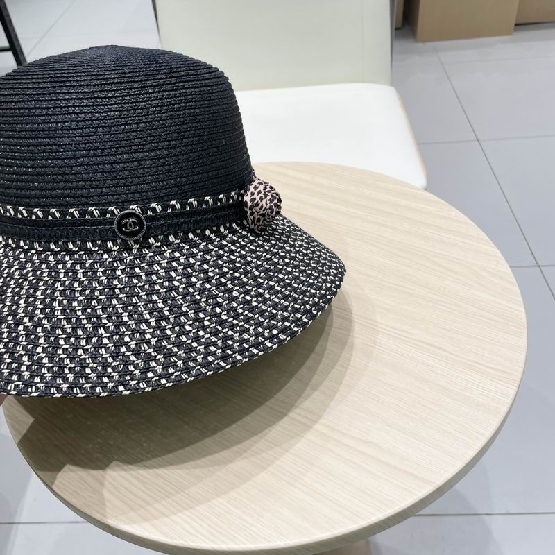 Chanel top hat (721)