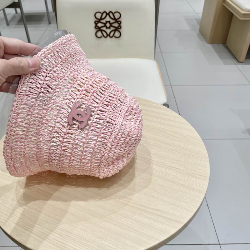 Chanel top hat (747)