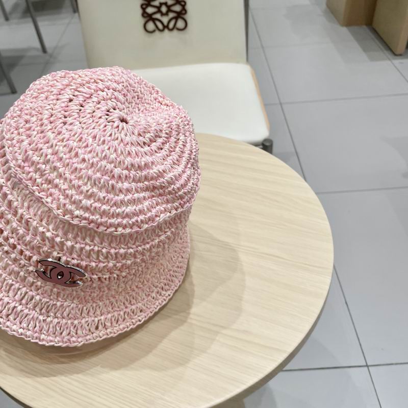 Chanel top hat (748)