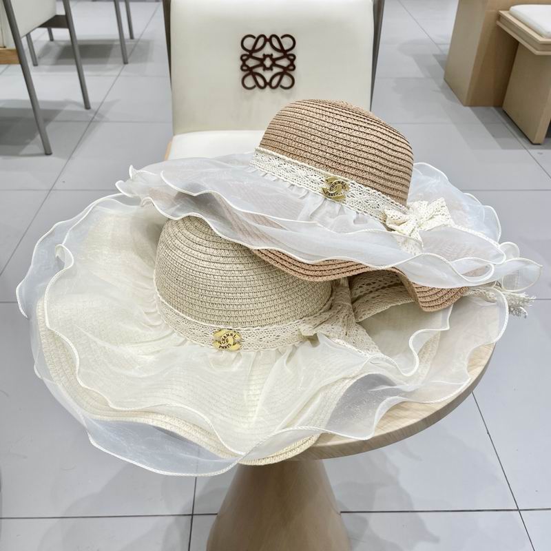 Chanel top hat (785)