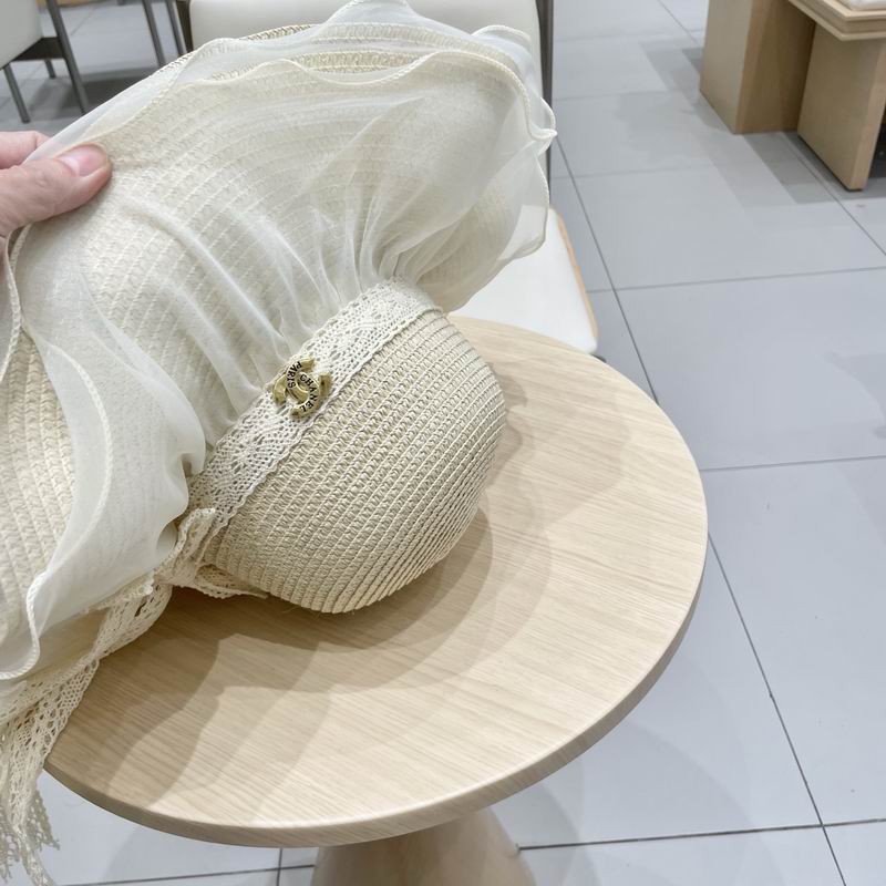 Chanel top hat (792)