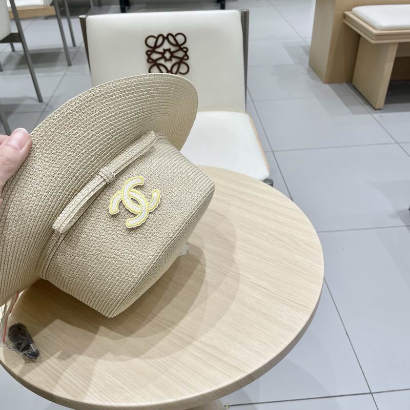 Chanel top hat (830)