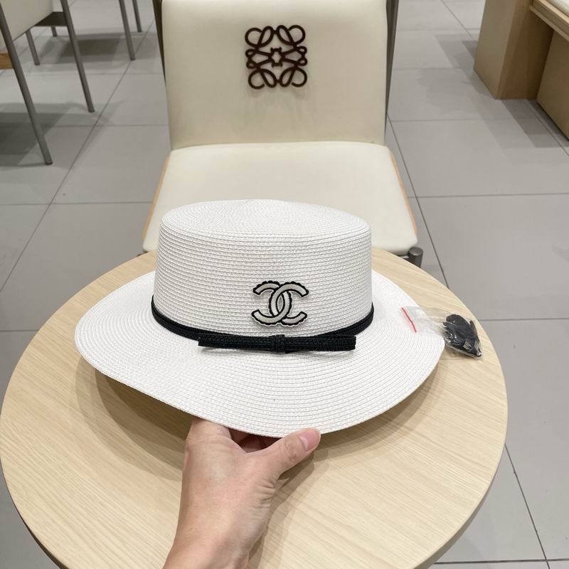 Chanel top hat (837)