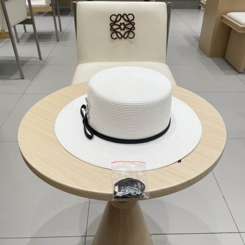 Chanel top hat (841)