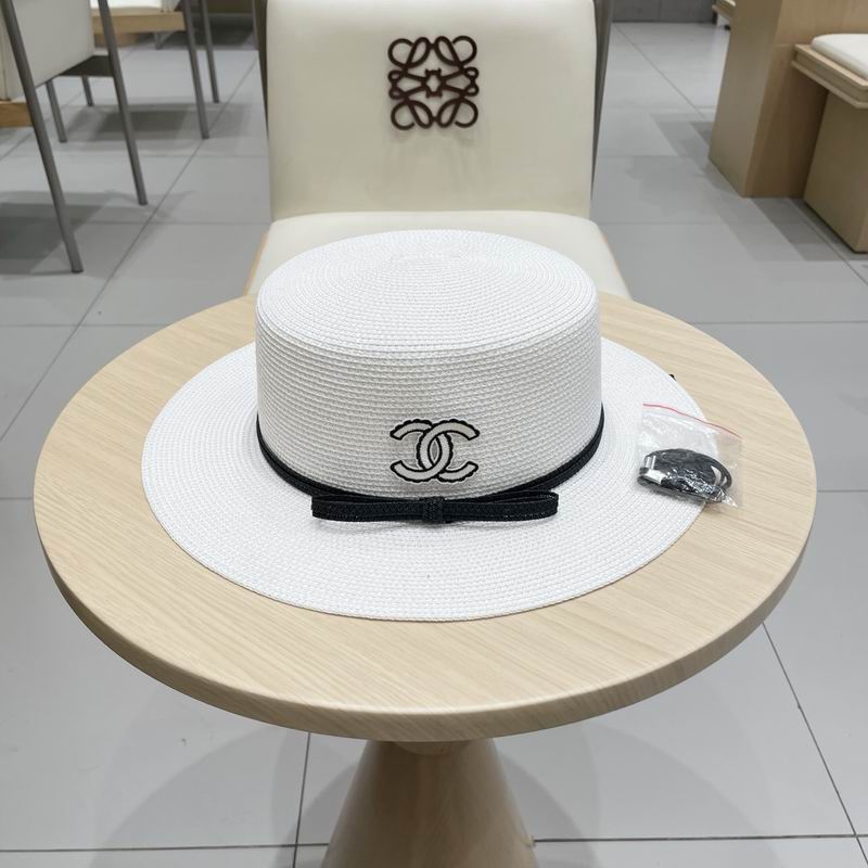 Chanel top hat (842)