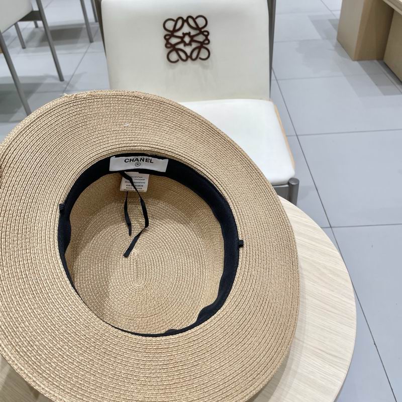 Chanel top hat (843)