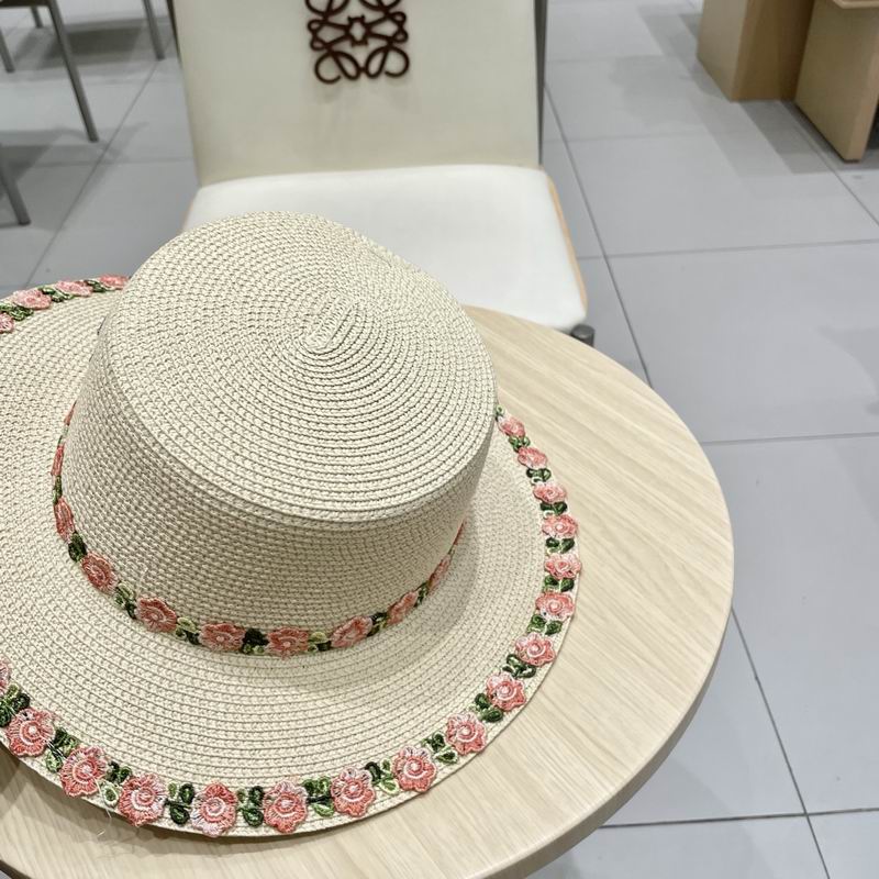 Chanel top hat (858)