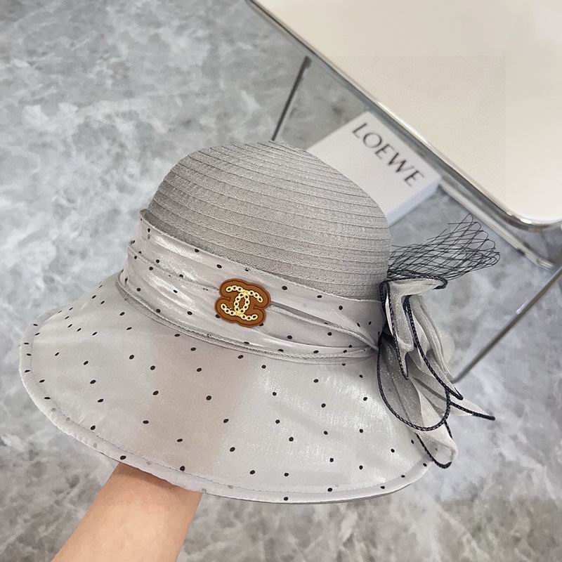 Chanel top hat (878)