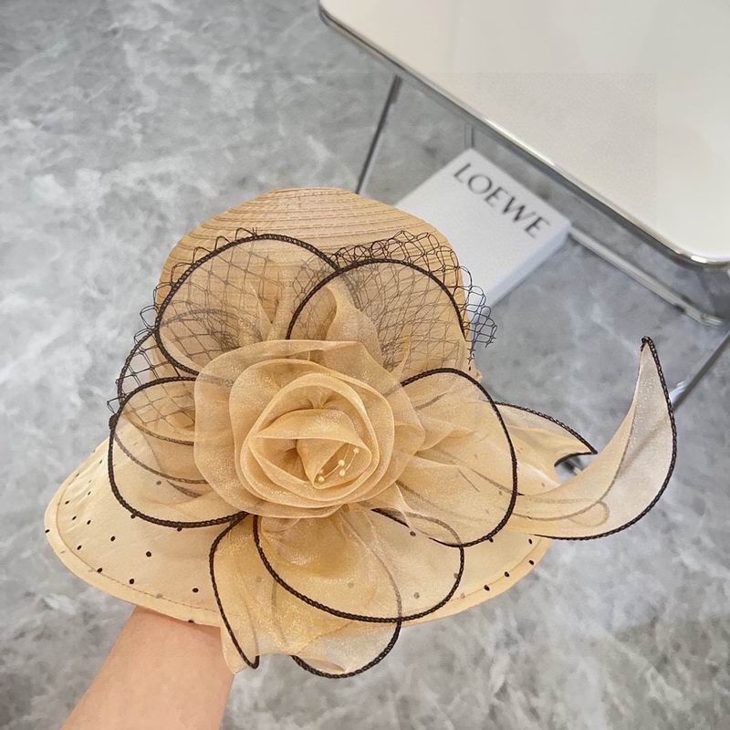 Chanel top hat (884)