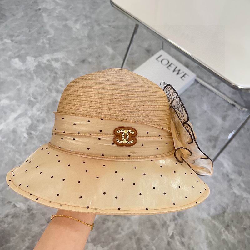 Chanel top hat (887)